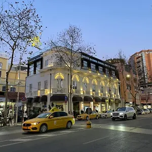 The Crown Boutique & **** Tirana
